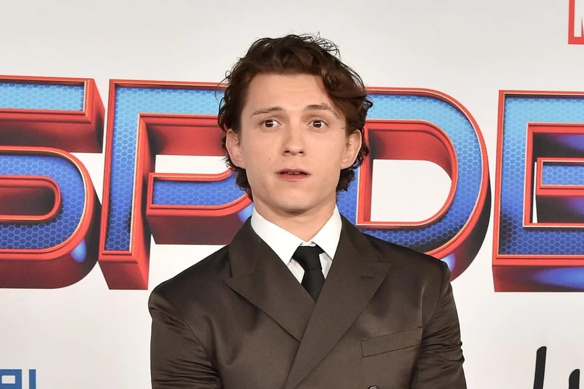 موج خروجِ سلبریتیهاس امریکا از شبکههای اجتماعی برای حفظ سلامت روان / بعد از تام هالند حالا تام هنکس و ست روگن تام هالند