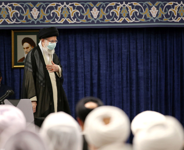 دیدار جمعی از ائمه جمعه سراسر کشور با مقام معظم رهبری دیدار جمعی از ائمه جمعه سراسر کشور با مقام معظم رهبری