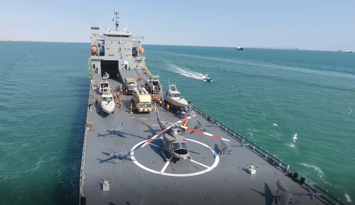 ماموریت جدید سپاه / سبزپوشان تا بیخ گوش آمریکا پیش میروند؟ ماموریت جدید سپاه / سبزپوشان تا بیخ گوش آمریکا پیش میروند؟