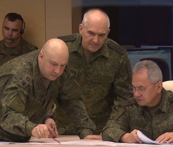 شکست بزرگ مسکو؛ اعلام عقب نشینی روسیه از خرسون اوکراین