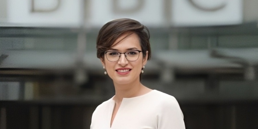 رعنا رحیم پور رعنا رحیم پور ؛ روزگار غریبیست خانم مجری! مارا به خیر و شما را به سلامت ...