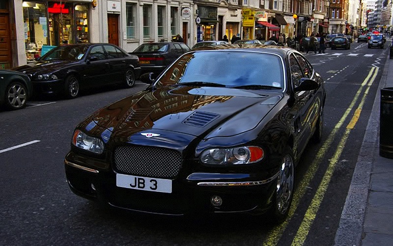 این هایلندر تویوتا نیست، یک انگلیسی است! (+عکس) این هایلندر تویوتا نیست، یک انگلیسی است! (+عکس)