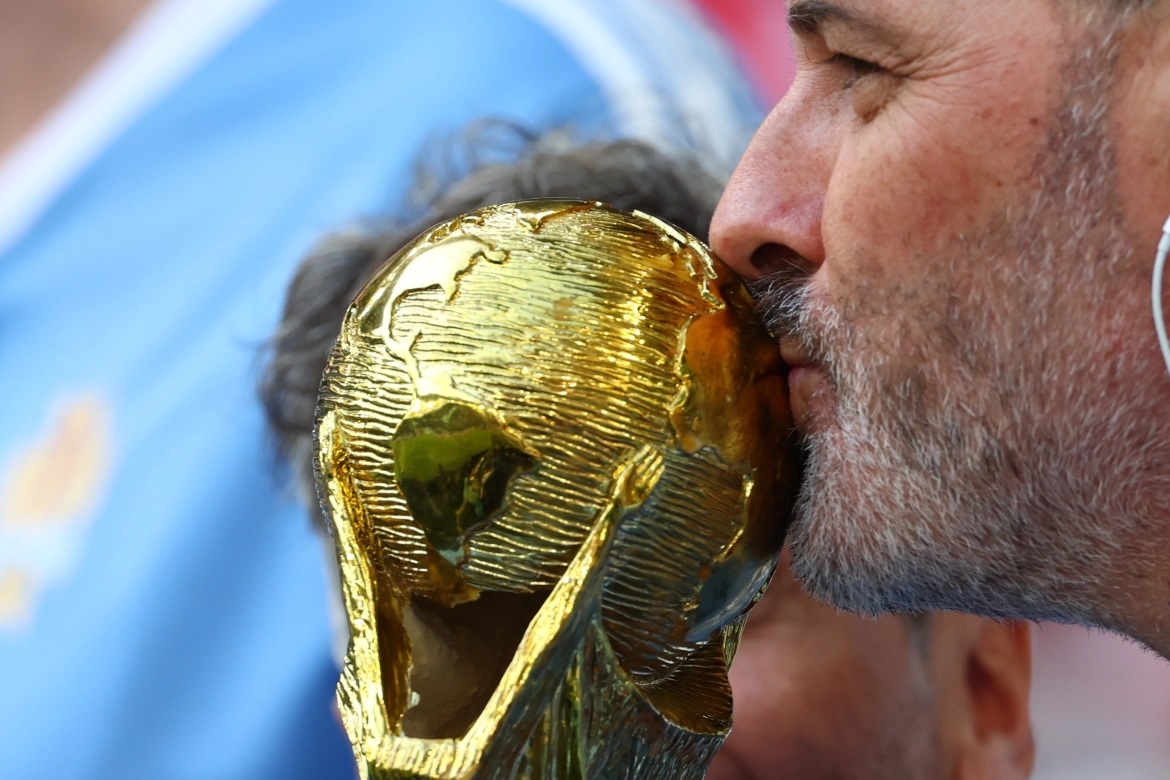 تماشاگران جام جهانی فوتبال در قطر (عکس) تماشاگران جام جهانی فوتبال در قطر (عکس)