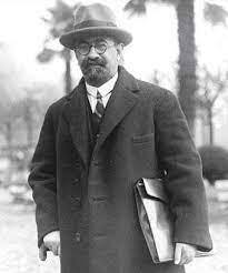 جمهوریت را ایرانی نمیدانست جمهوریت را ایرانی نمیدانست