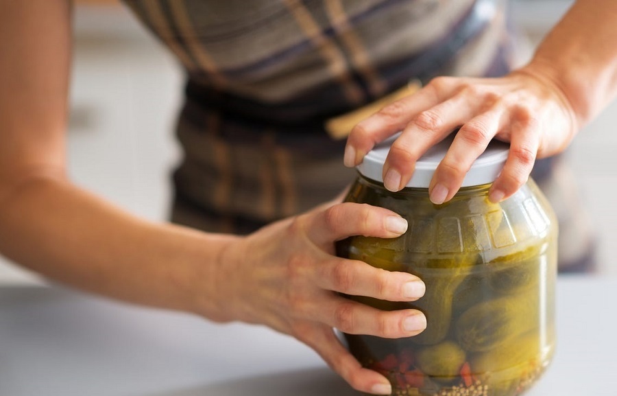 سندروم شیشه خیارشور و سیاستمداران ایرانی