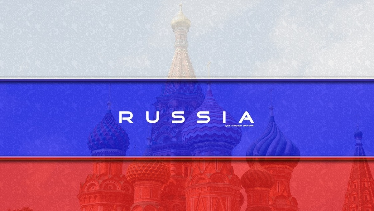 پوشش عجیب خانم روس در ورزشگاه آزادی (عکس)