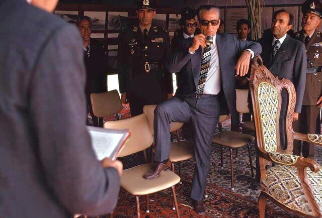 زمینه‌های اجتماعی انقلاب 57 از نگاه حسین بشیریه: ناسیونالیسم به زبان اسلام، اسلام به زبان ناسیونالیسم