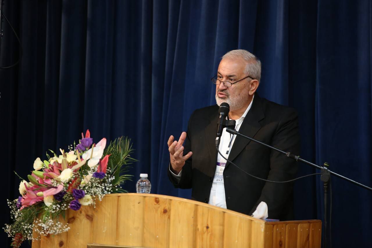 کارنامه مدیریتی دکتر علی آبادی وزیر پیشنهادی صمت