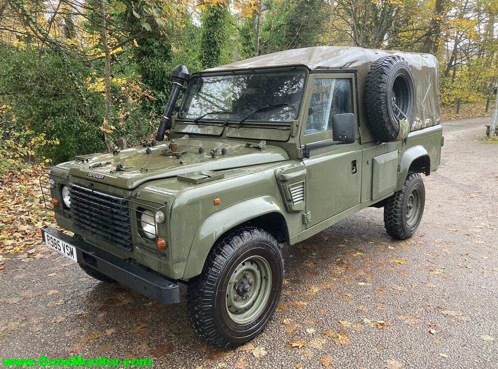 وسیله نقلیه نظامی نمادین وسیله نقلیه نظامی نمادین