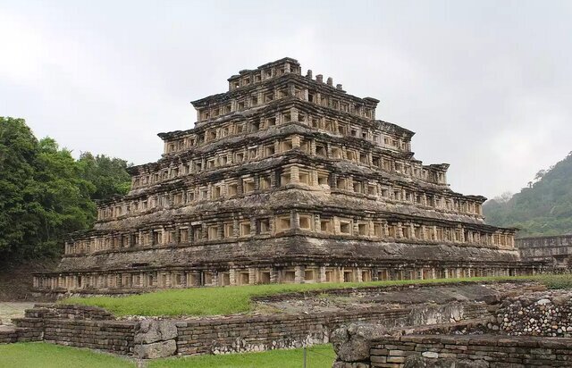 کشف غیرمنتظره کارگرها در مکزیک ( + عکس)