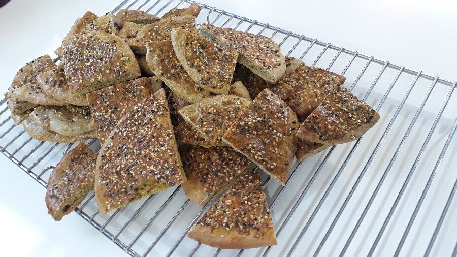 شیرینی کاکولی بختیاری شیرینی کاکولی بختیاری