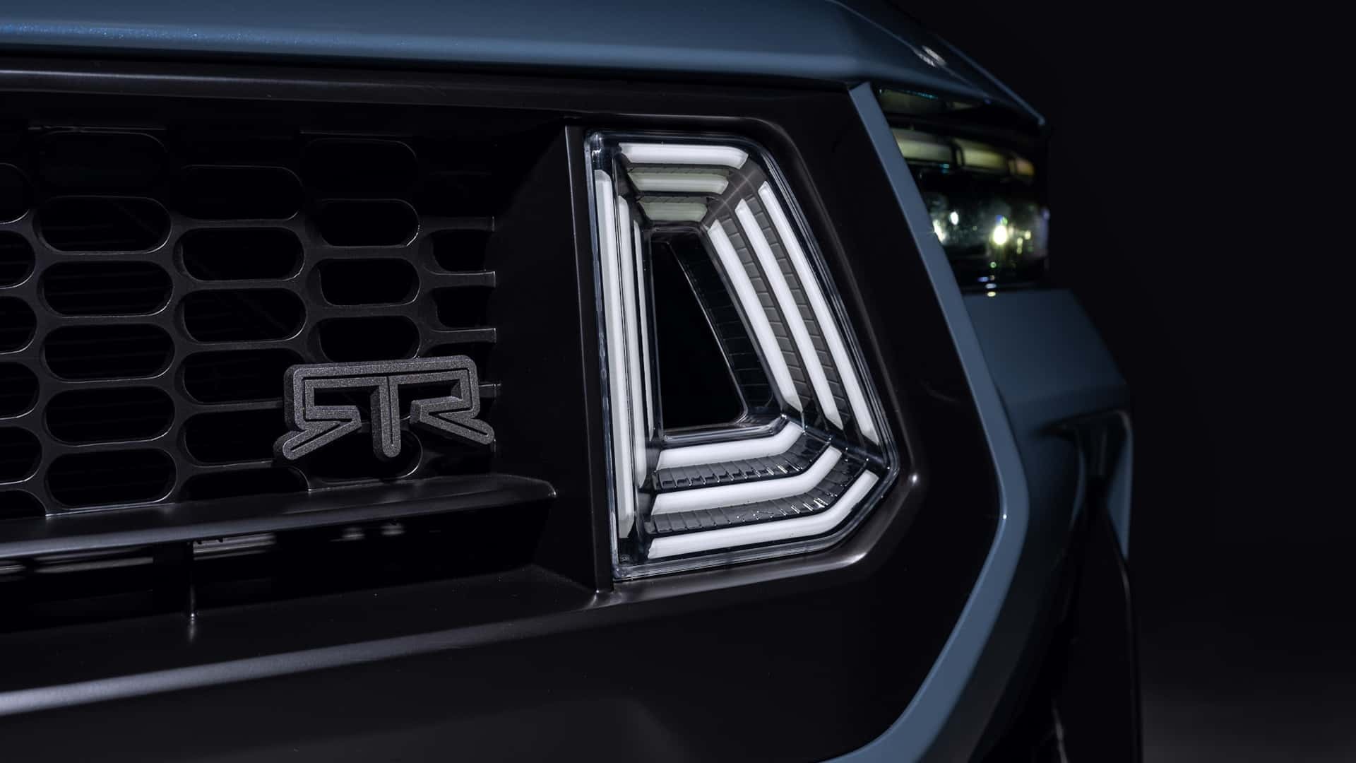 فورد ماستنگ آر تی آر اسپک 2