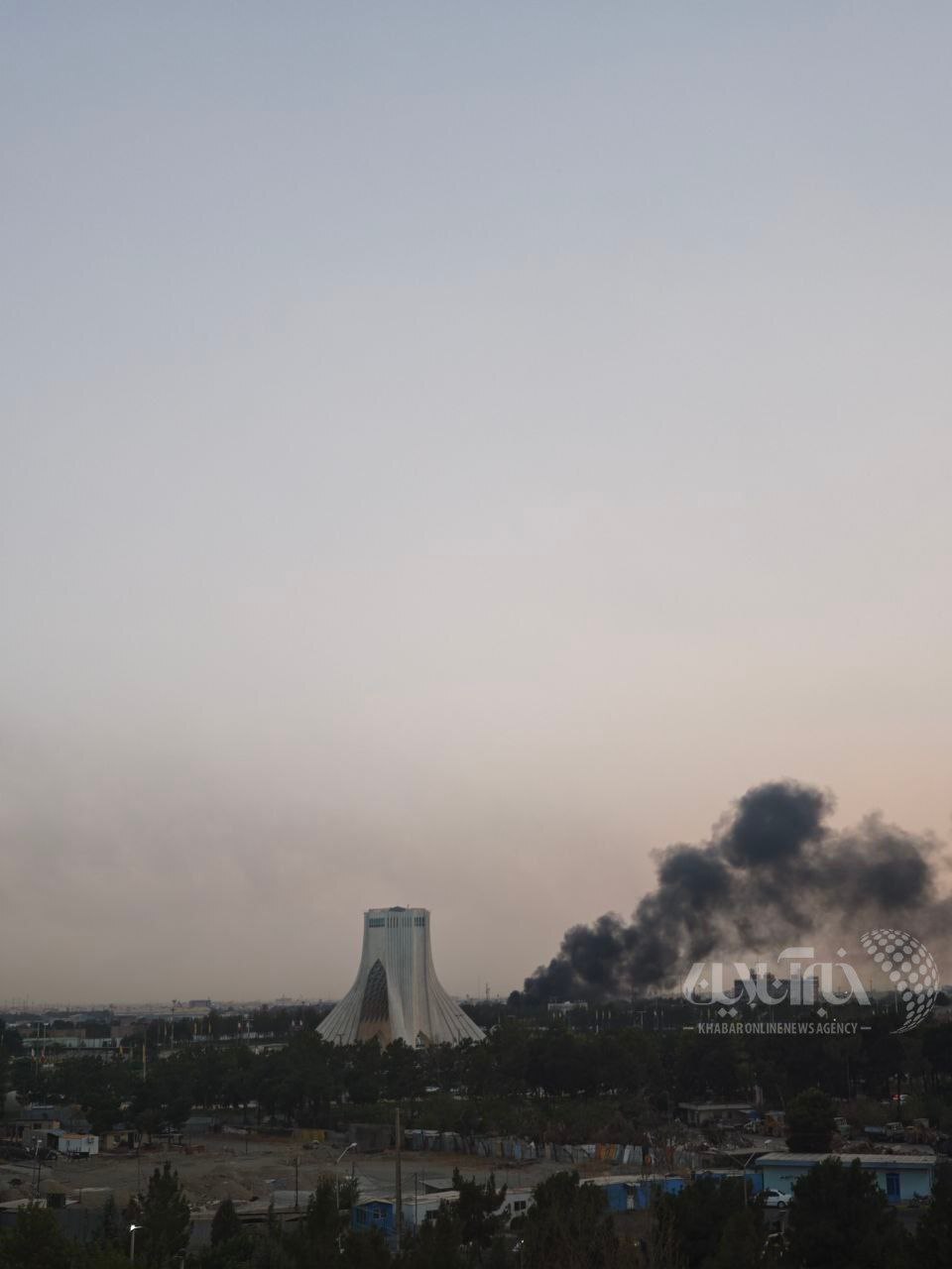 حمله اسرائیل به نزدیک میدان آزادی تهران حمله اسرائیل به نزدیک میدان آزادی تهران
