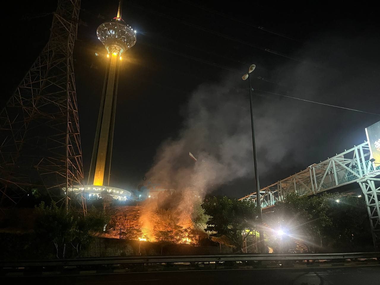 خبرهای جدید از جنگ ایران و اسرائیل / رئیس ستاد کل نیروهای مسلح: عملیاتهای انجام شده فقط هشدار بود ؛ عملیات تنبیهی به زودی اجرا خواهد شد/ فورا حیفا و تل آویو را ترک کنید خبرهای جدید از جنگ ایران و اسرائیل / رئیس ستاد کل نیروهای مسلح: عملیاتهای انجام شده فقط هشدار بود ؛ عملیات تنبیهی به زودی اجرا خواهد شد/ فورا حیفا و تل آویو را ترک کنید